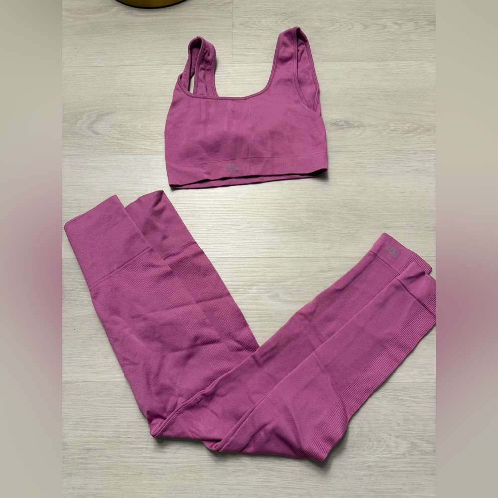 SET X Revolve Active Fuchsia Set
